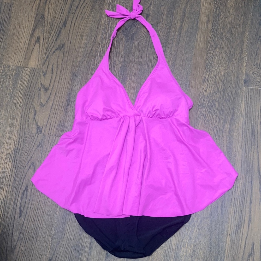 Suddenly Slim By Catalina One Puece.  Size L(12/14)
